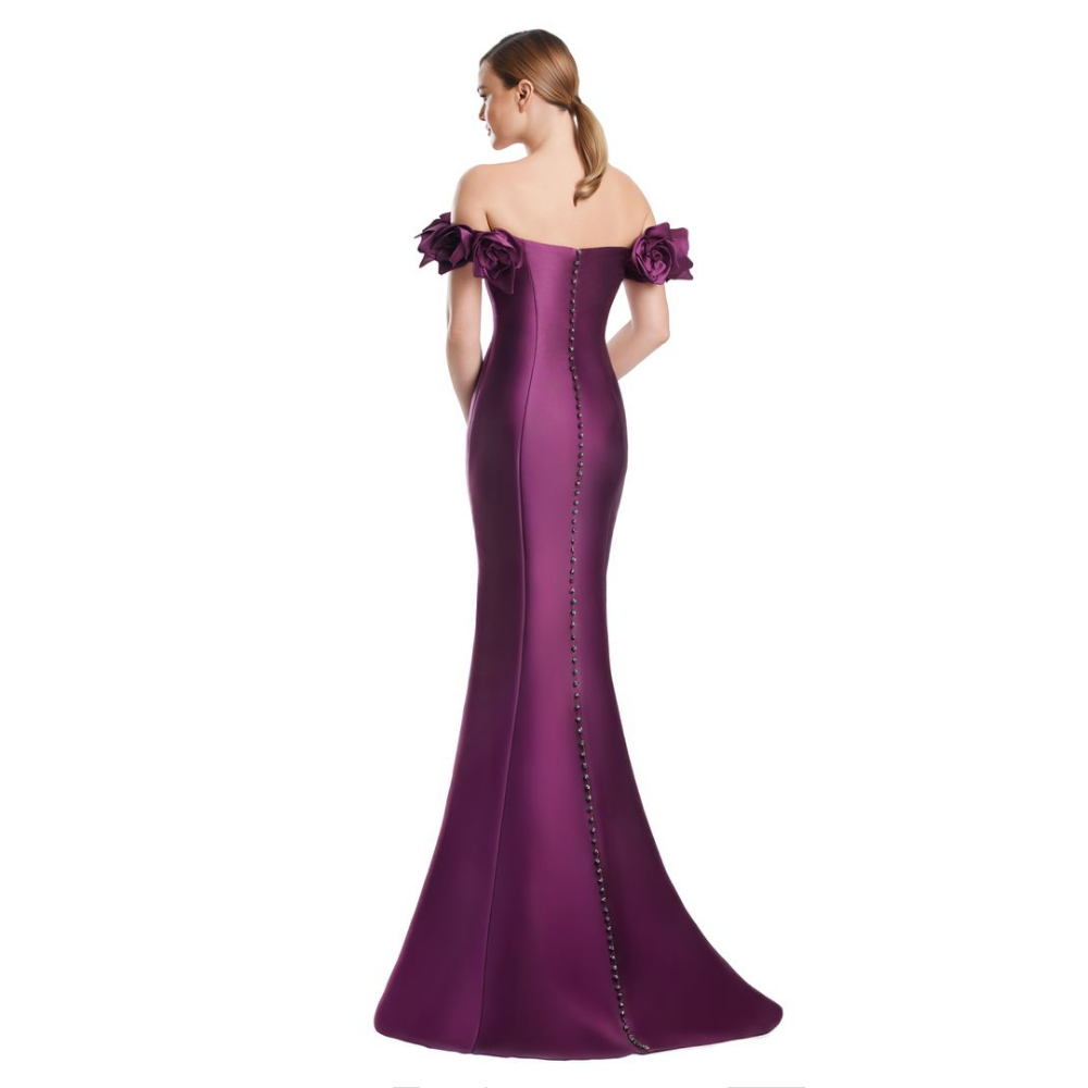 Alexander by Daymor – Style 3217 at Helen Ainson in Darien CT 06820