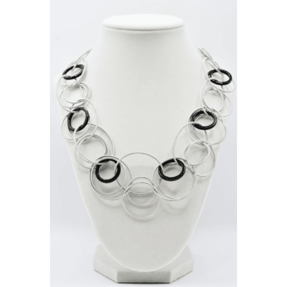 Sea Lily Short Silver Wire Rings With Black Onyx Rings Necklace at Helen Ainson