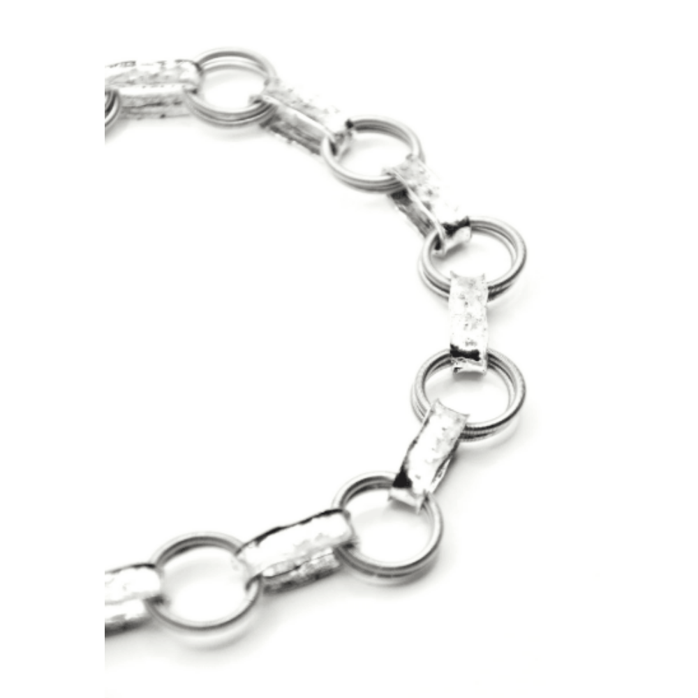 Sea Lily Silver Chunky Link Necklace With Magnet at Helen Ainson